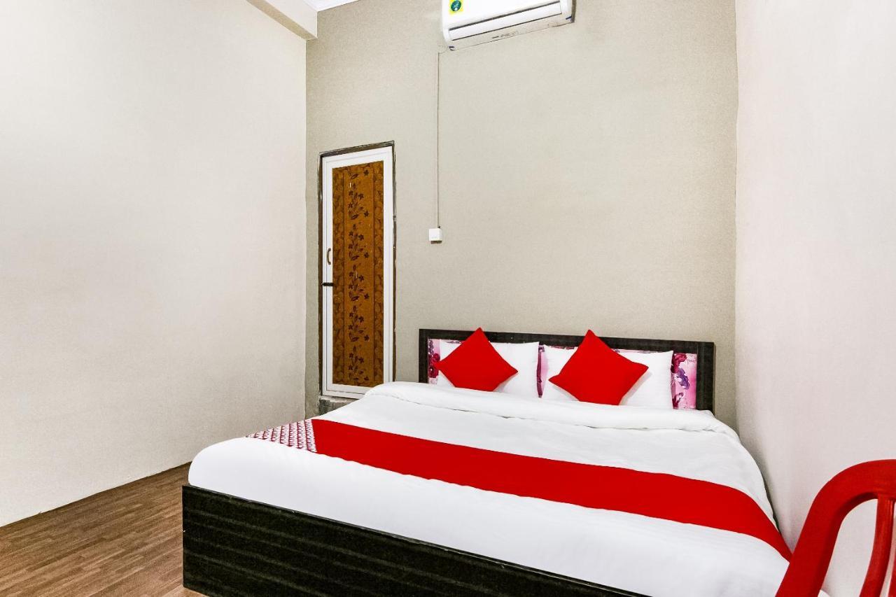Oyo 69647 Yash Lodge Jabalpur Eksteriør billede