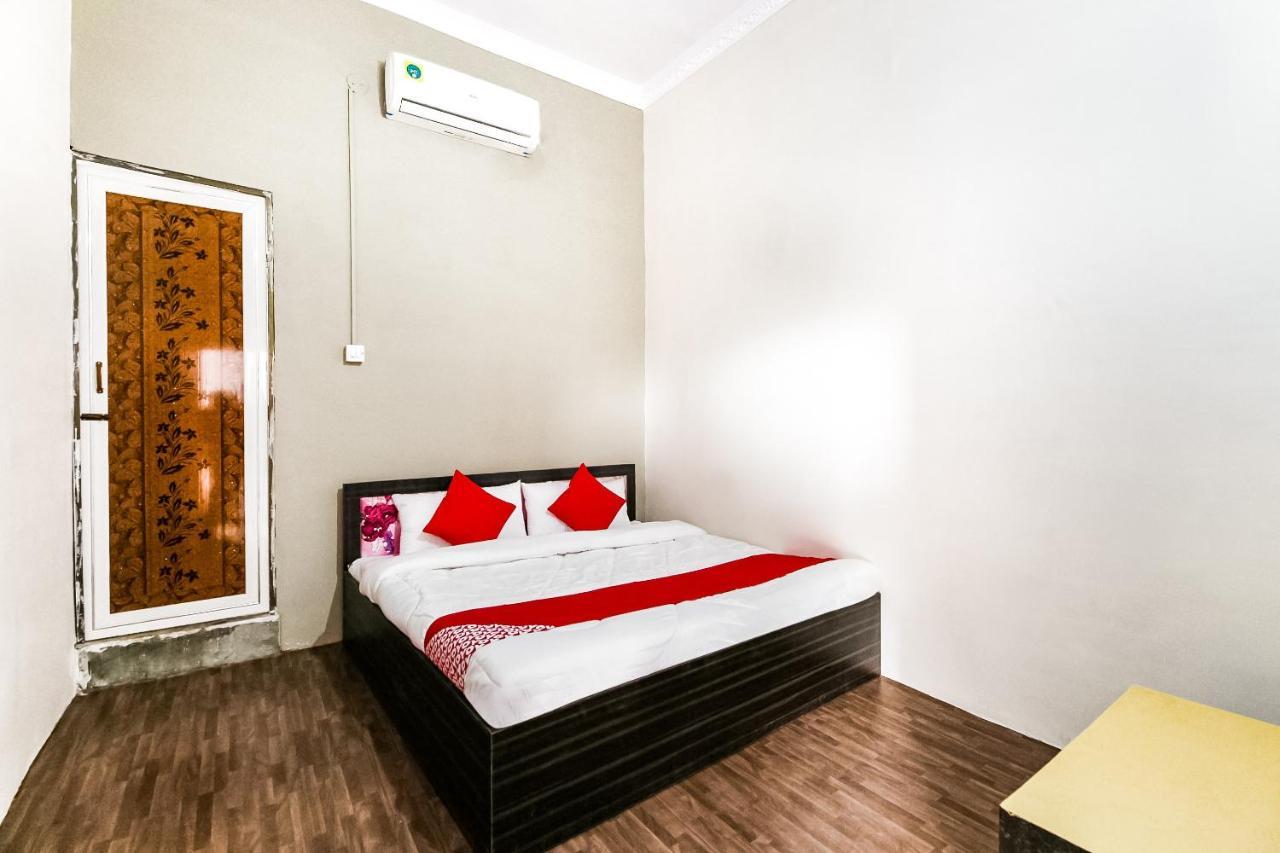 Oyo 69647 Yash Lodge Jabalpur Eksteriør billede